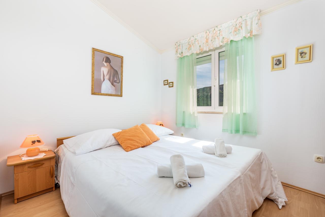 Apartments Patricia Baška Eksteriør billede