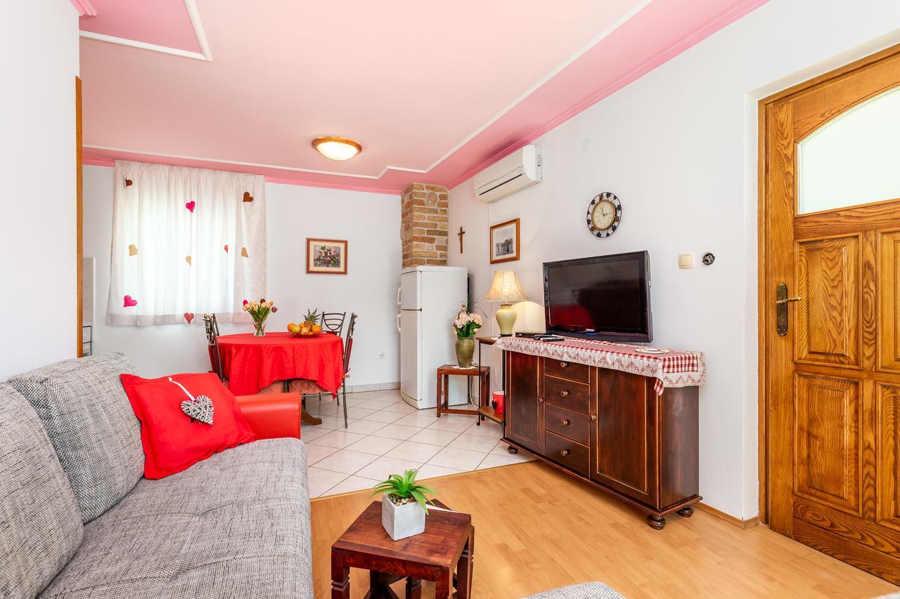 Apartments Patricia Baška Eksteriør billede