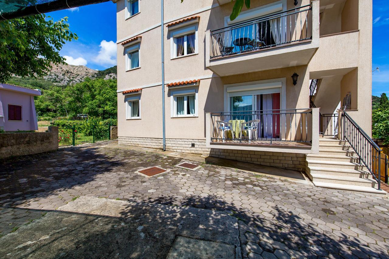 Apartments Patricia Baška Eksteriør billede
